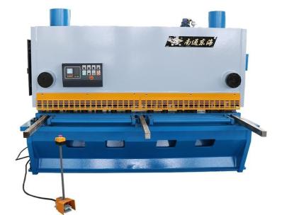 Mesin potong plat (Shearing Machine)